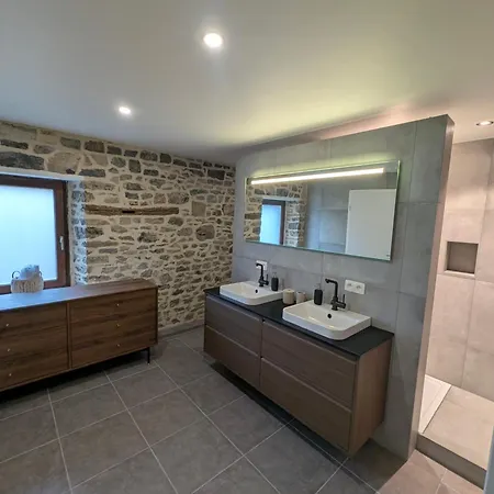 Le Marie-rose Charme Et Pierre Porte Des Fagnes Baelen