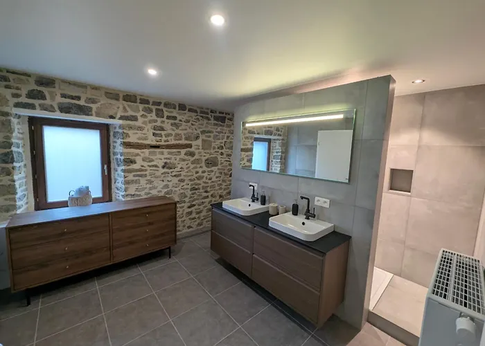 Le Marie-rose Charme Et Pierre Porte Des Fagnes Baelen